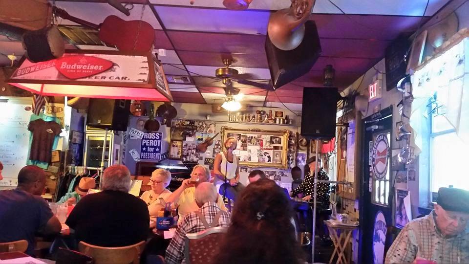 JRs Old Packinghouse Cafe | restaurant | 987 S Packinghouse Rd, Sarasota, FL 34232, USA | 9413719358 OR +1 941-371-9358