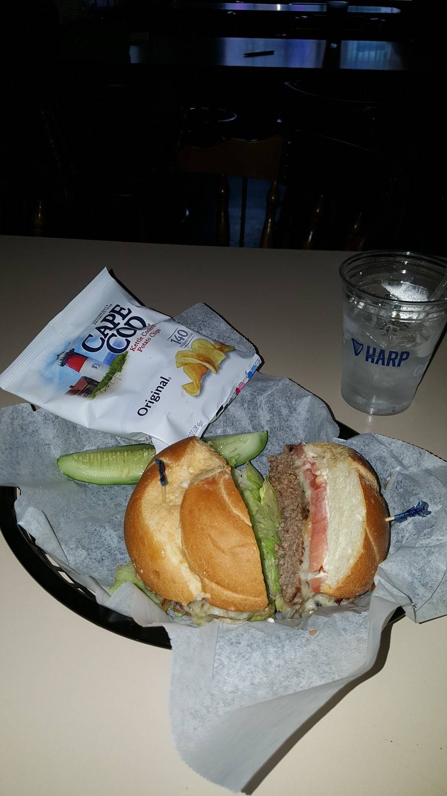 Breens Cafe | restaurant | 16 Cambridge St, Worcester, MA 01603, USA | 5087992808 OR +1 508-799-2808