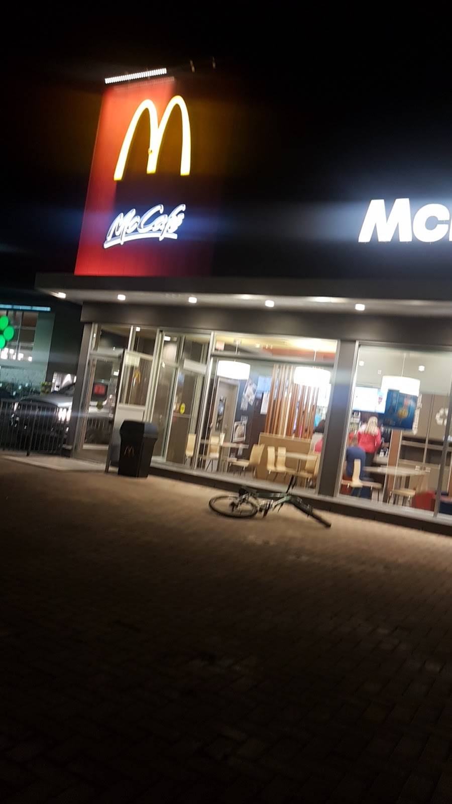 McDonalds | cafe | 307 Grand River St N, Paris, ON N3L 2N9, Canada | 5194425964 OR +1 519-442-5964