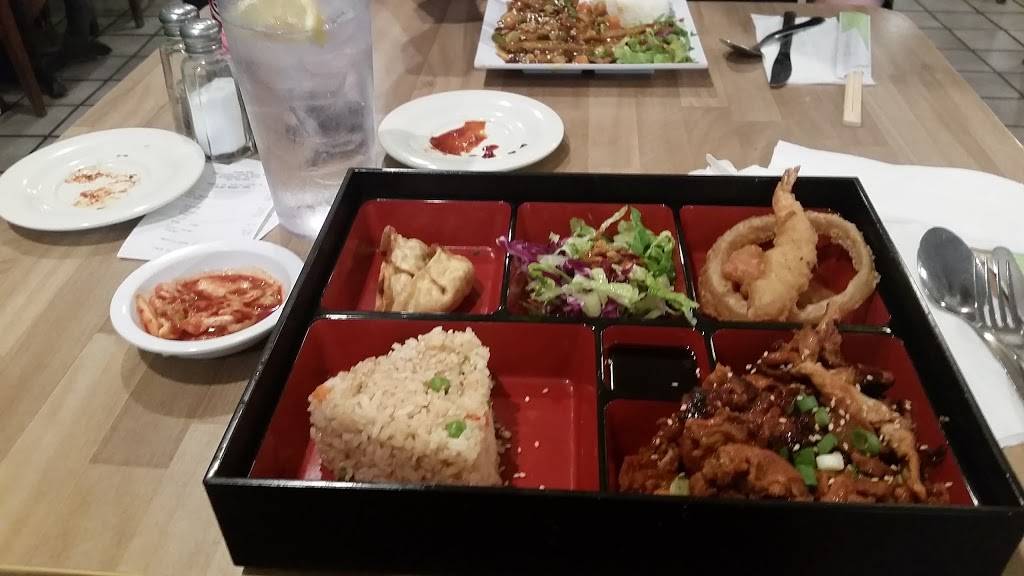 Sushi Hana | restaurant | 3175 521 Central Ave NW # A, Albuquerque, NM 87102, USA | 5058428700 OR +1 505-842-8700