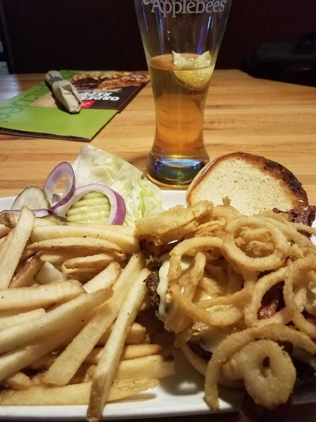 Applebees Grill + Bar | restaurant | 707 S Interstate 35 E, Denton, TX 76205, USA | 9405919353 OR +1 940-591-9353