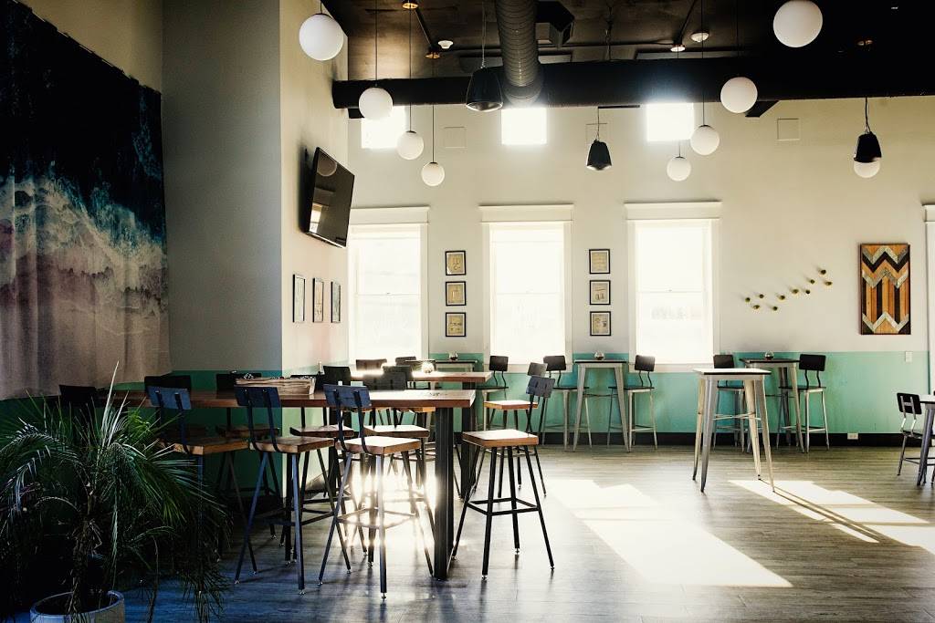 Secatogue Brewing Company | restaurant | 375 Union Blvd, West Islip, NY 11795, USA | 6312288914 OR +1 631-228-8914