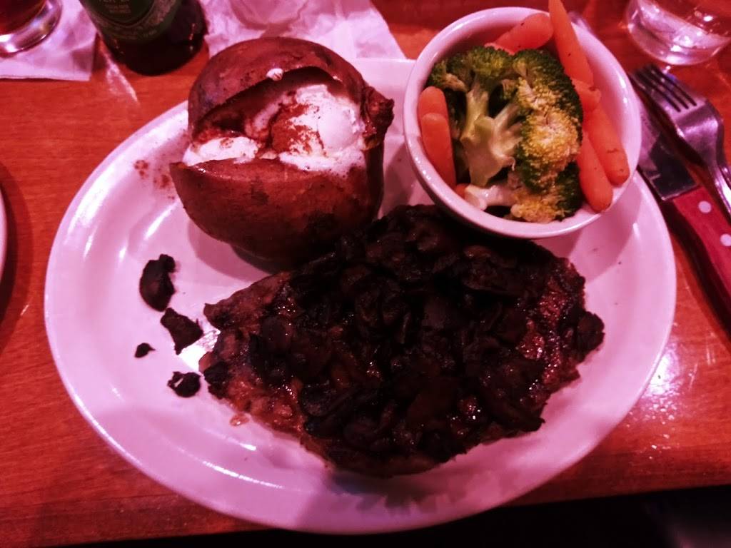 Texas Roadhouse | restaurant | 1813 S Caraway Rd, Jonesboro, AR 72401, USA | 8703930262 OR +1 870-393-0262