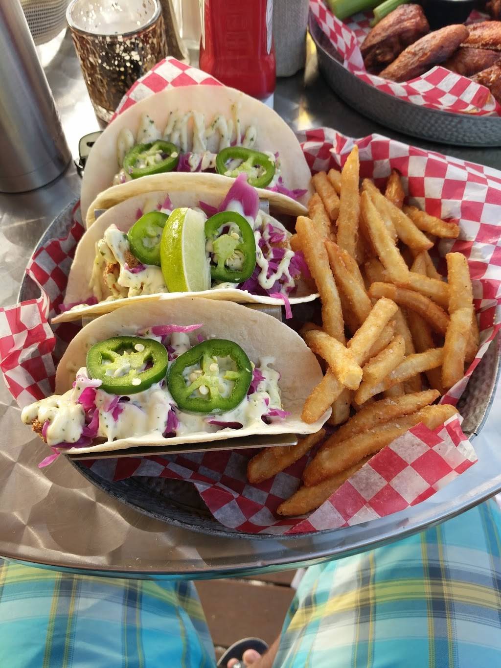 Dock Browns on Saratoga Lake | restaurant | 511 NY-9P, Saratoga Springs, NY 12866, USA | 5183064987 OR +1 518-306-4987