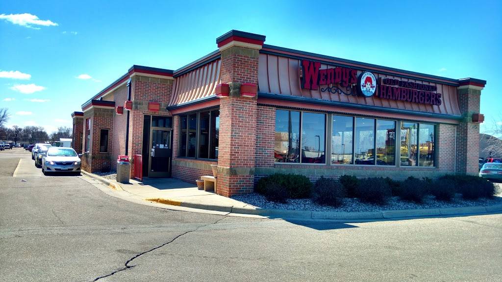 Wendys | restaurant | 1545 Madison Ave, Mankato, MN 56001, USA | 5076251888 OR +1 507-625-1888