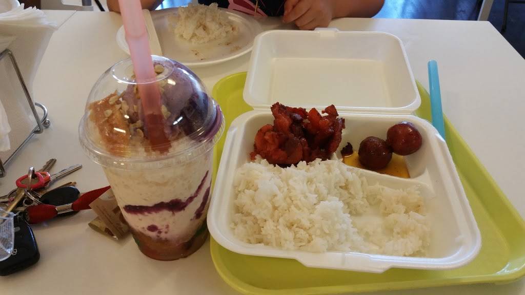 Carolinas Cuisina | restaurant | 323 Burnhamthorpe Rd, Etobicoke, ON M9B 2A2, Canada | 4162394800 OR +1 416-239-4800