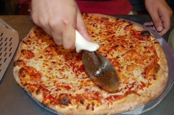 Pizza Tugos | meal delivery | 18th St, Ocean City, MD 21842, USA | 4105242922 OR +1 410-524-2922