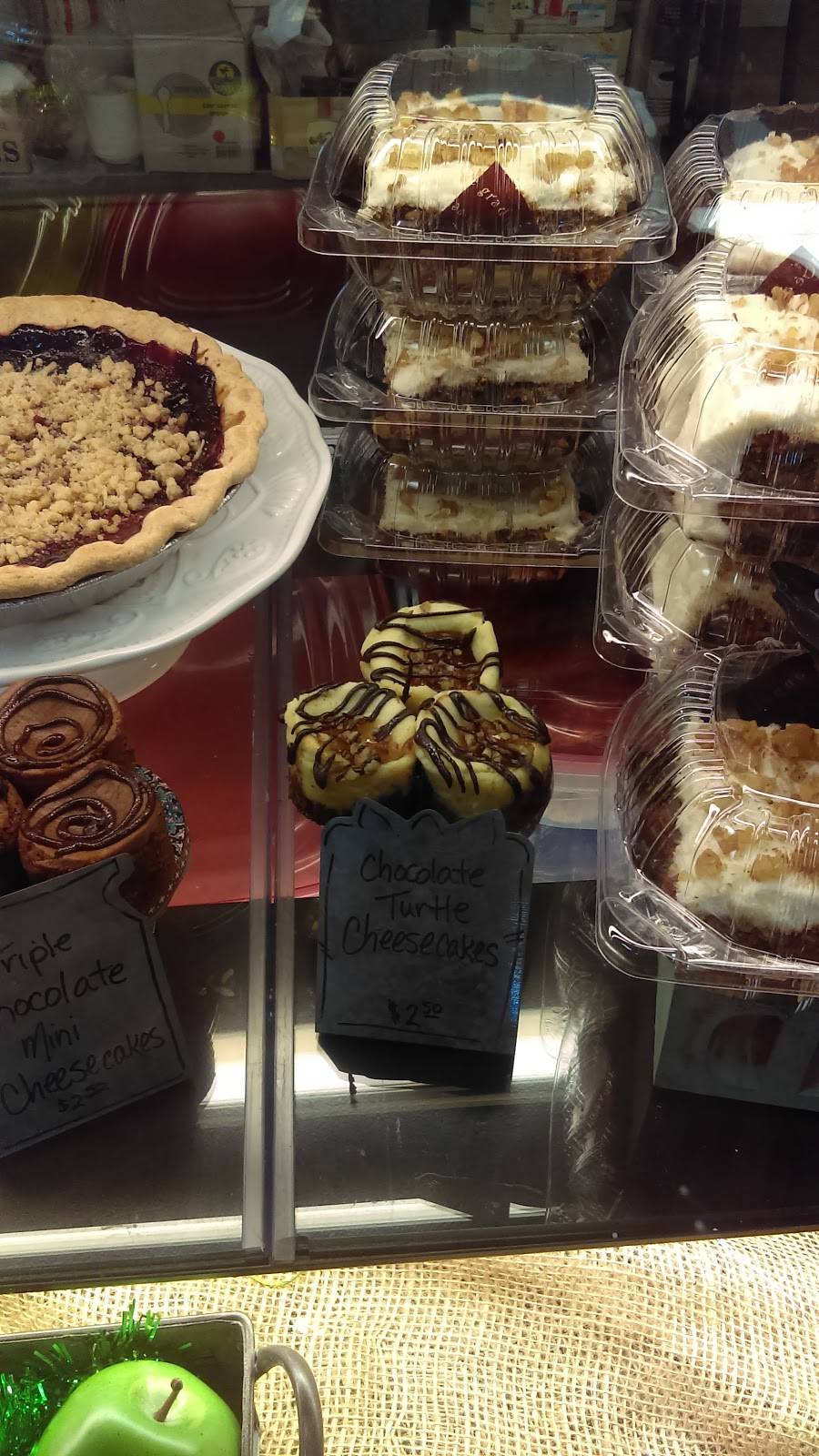 Creekside Carryout & Catering | meal takeaway | 29533 Auberry Rd, Prather, CA 93651, USA | 5598552277 OR +1 559-855-2277