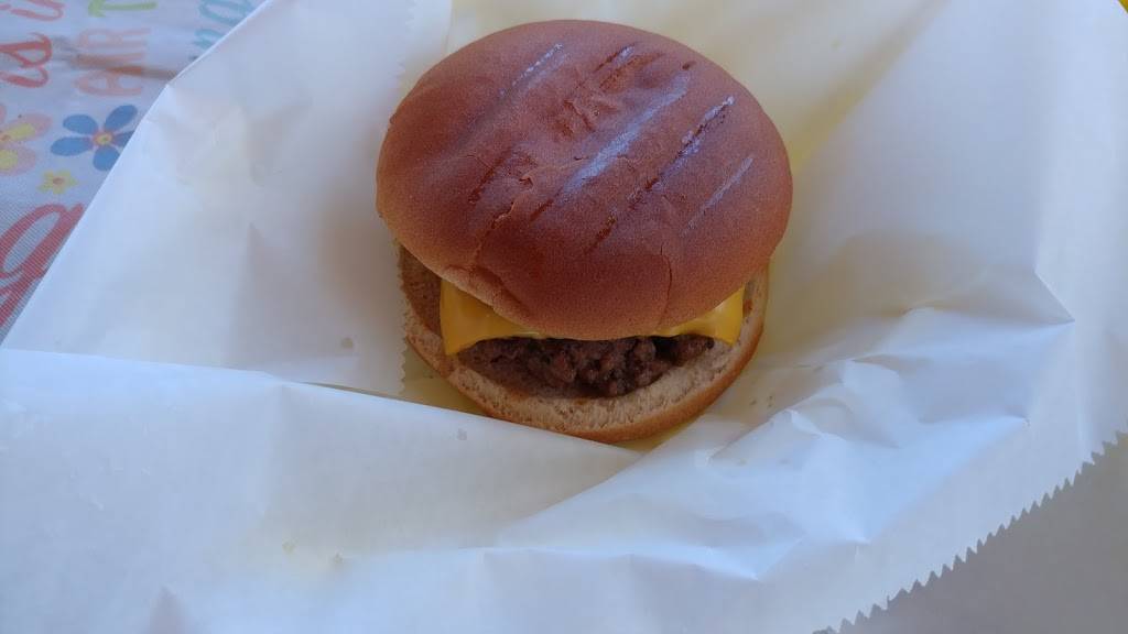 Gigis Restaurant | restaurant | 4632 Jonathan Creek Rd, Waynesville, NC 28785, USA | 8289266020 OR +1 828-926-6020