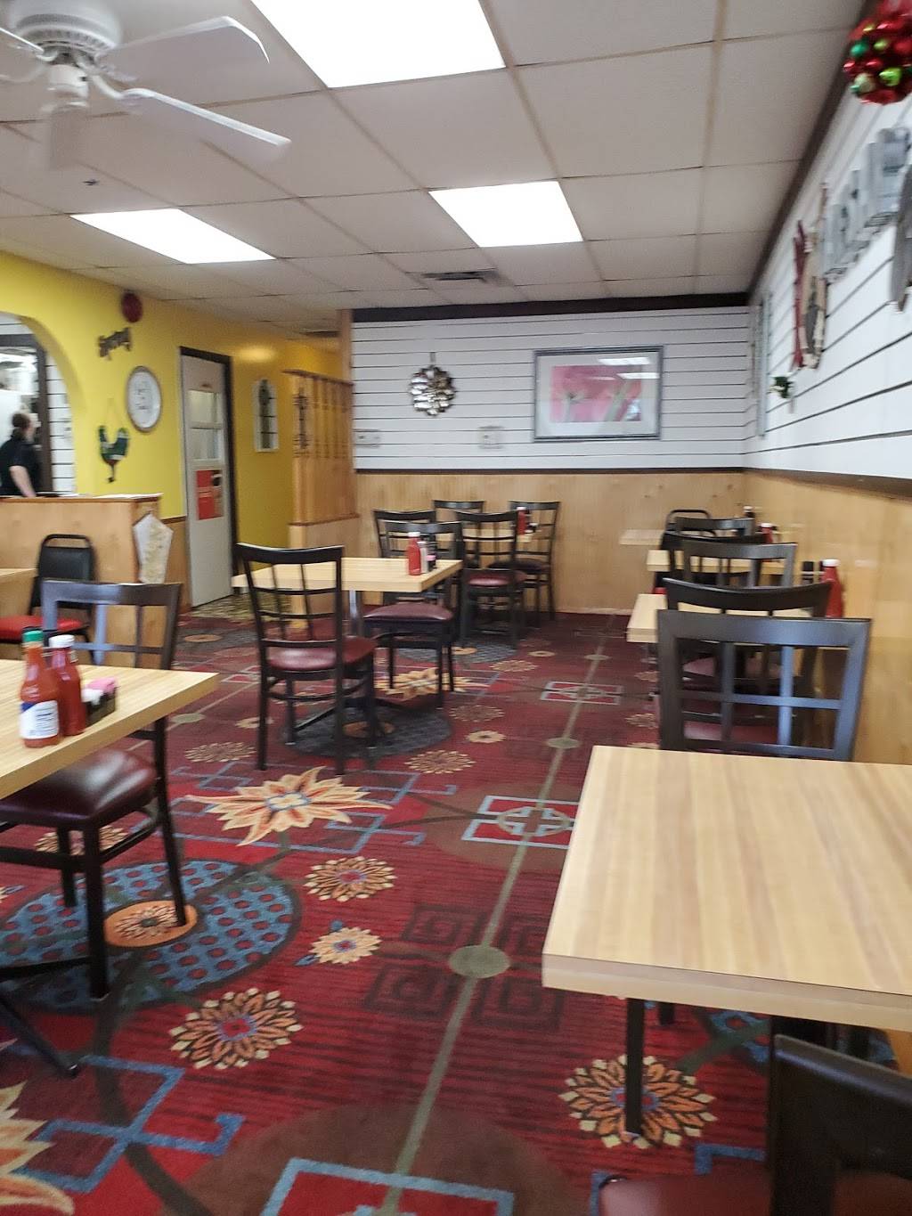 Caesars Breakfast & Lunch | restaurant | 1808 Cortez Rd W, Bradenton, FL 34207, USA | 9413016878 OR +1 941-301-6878