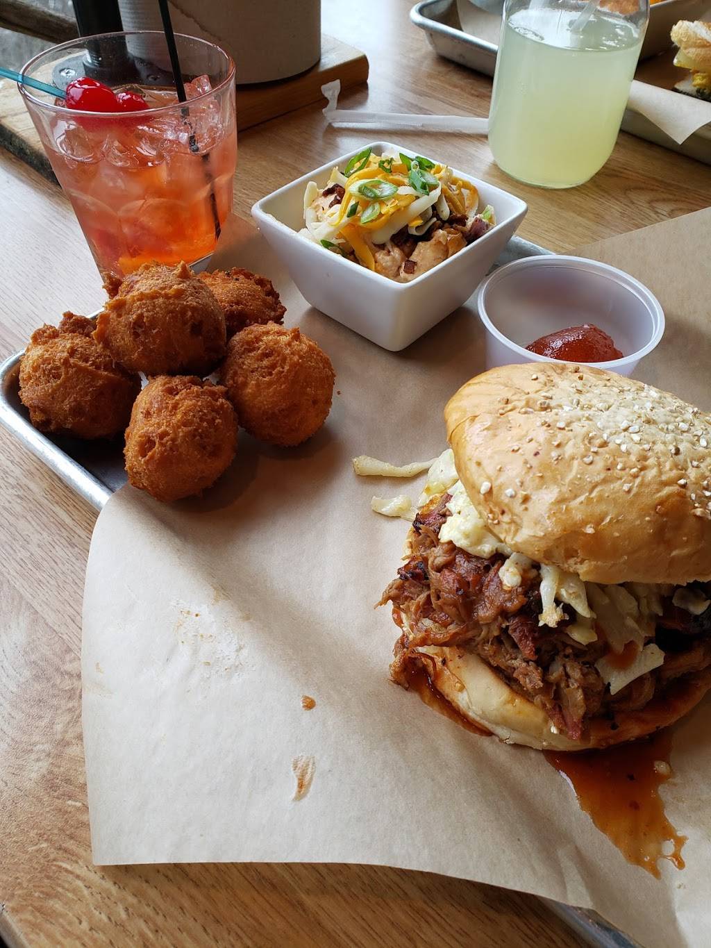 Smokey Ridge | restaurant | 2850 Humboldt Rd, Green Bay, WI 54311, USA | 9204687707 OR +1 920-468-7707