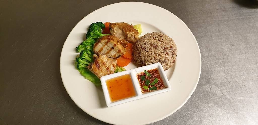 Thai Village Restaurant | restaurant | 419 E Port Hueneme Rd, Port Hueneme, CA 93041, USA | 8054887364 OR +1 805-488-7364