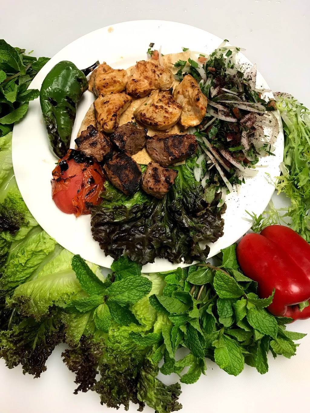 LE Chef Mediterranean | restaurant | 930 N Central Ave, Upland, CA 91786, USA | 9099811100 OR +1 909-981-1100