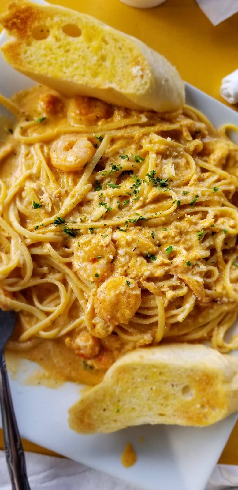 Coastal Breeze | restaurant | 5390 Lanier Islands Pkwy, Buford, GA 30518, USA | 7709459181 OR +1 770-945-9181