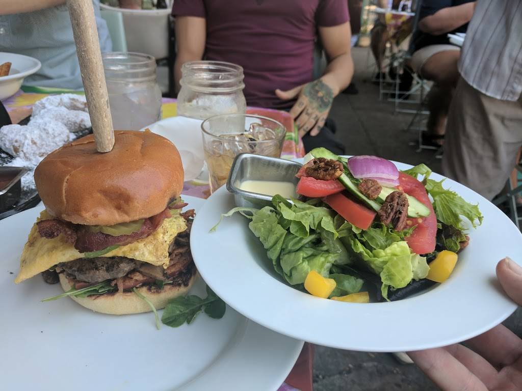 The Beauty Shop | restaurant | 966 Cooper St, Memphis, TN 38104, USA | 9012727111 OR +1 901-272-7111