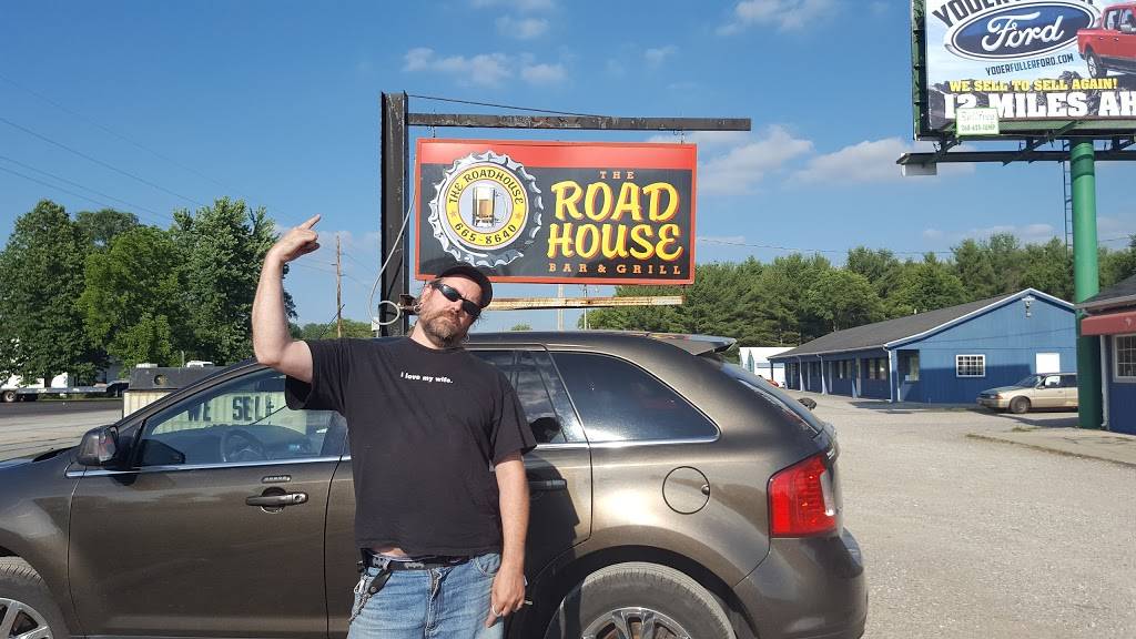 Roadhouse Cafe & Lounge | restaurant | 9725 Hwy 20, Angola, IN 46703, USA | 2606658640 OR +1 260-665-8640
