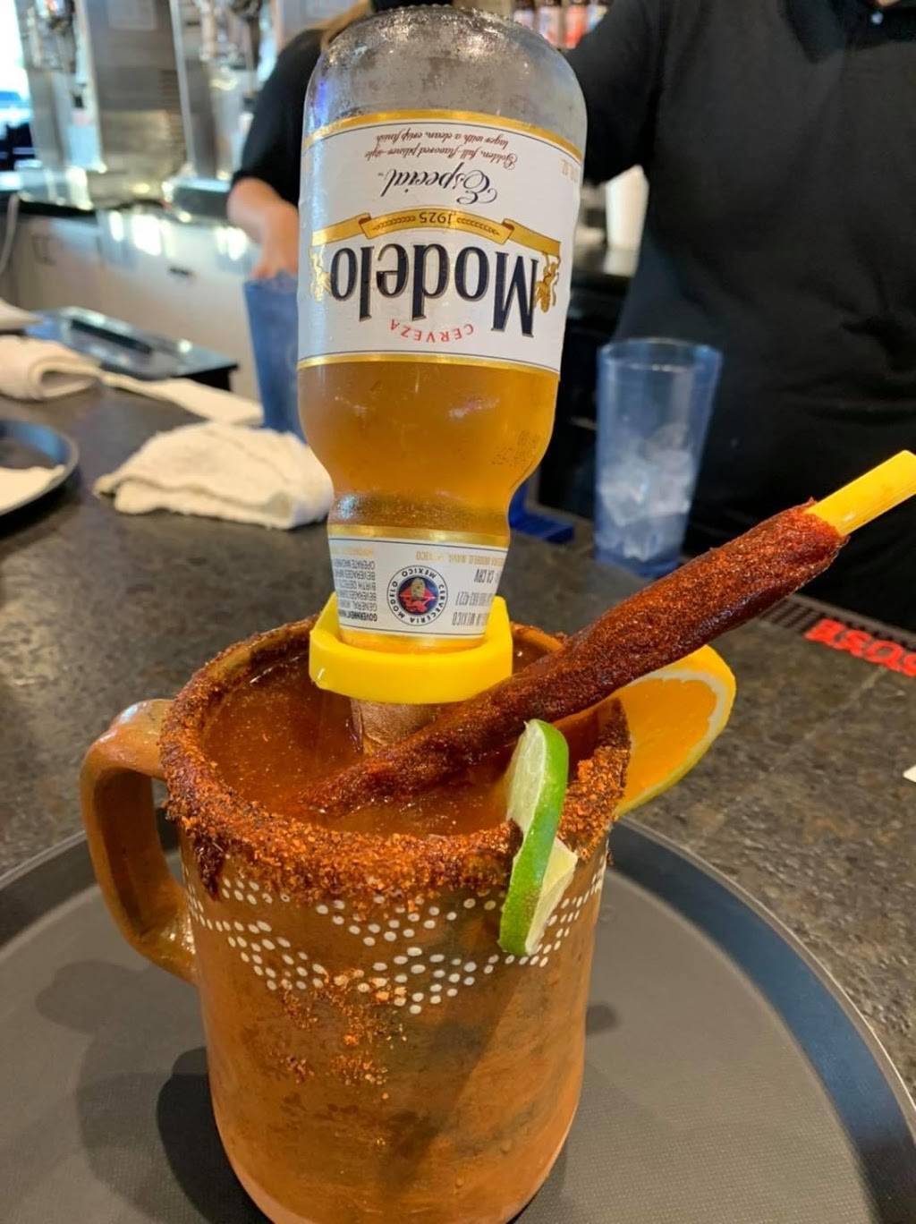 El Buen Manantial | restaurant | 2207 Lathrop Ave, Racine, WI 53405, USA | 2622608270 OR +1 262-260-8270