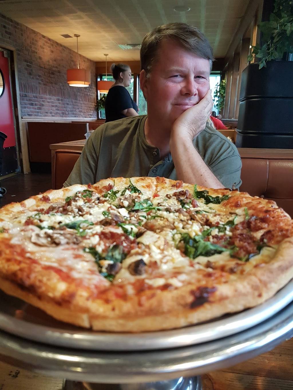 Chesapeake Pizza | restaurant | 424 S Battlefield Blvd, Chesapeake, VA 23322, USA | 7574824444 OR +1 757-482-4444