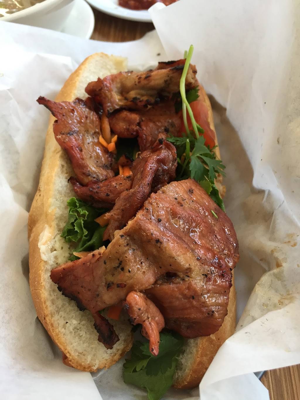 Montebello Pho & Sandwich | restaurant | 2456 W Whittier Blvd, Montebello, CA 90640, USA | 3237282902 OR +1 323-728-2902