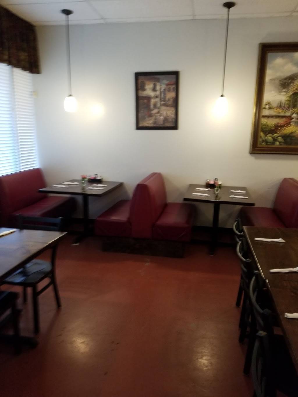 Lizzanos Pizza | restaurant | 2390 Fuller Wiser Rd, Euless, TX 76039, USA | 8175719410 OR +1 817-571-9410