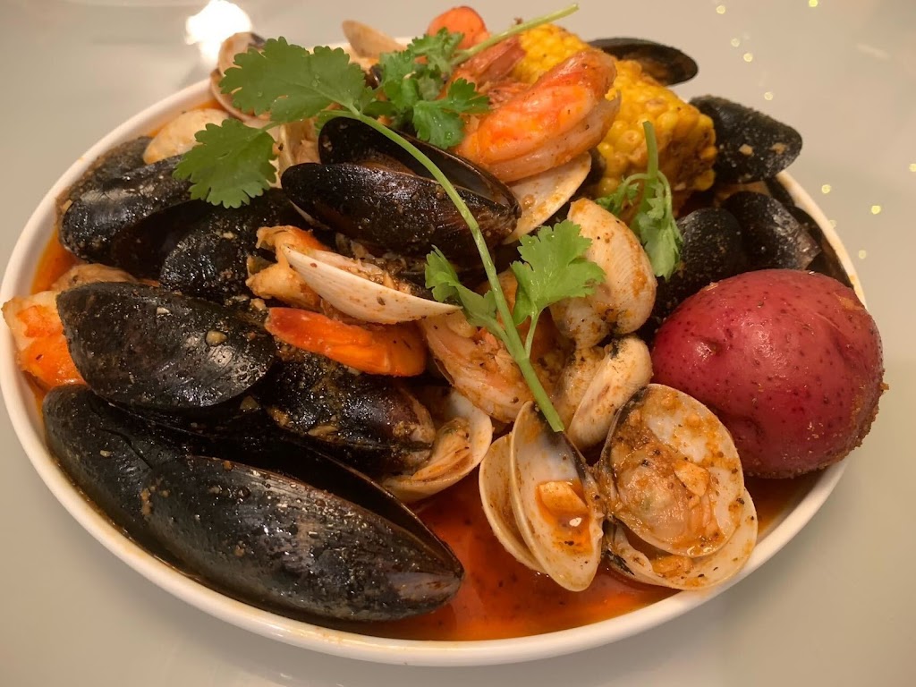 Cajun Seafood | restaurant | 2100 Riverside Pkwy suit 119b, Lawrenceville, GA 30043, USA | 4702923076 OR +1 470-292-3076