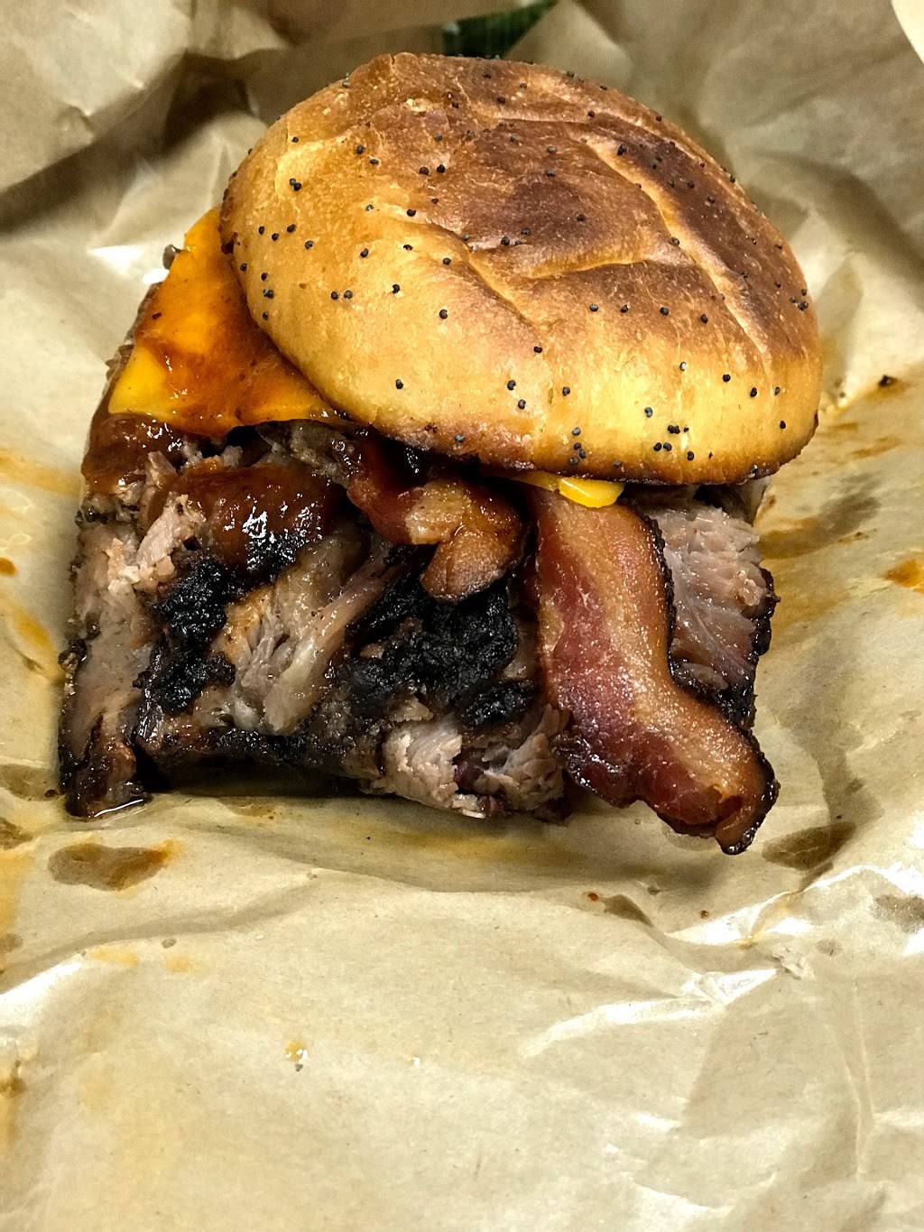 Slows To Go | restaurant | 4107 Cass Ave, Detroit, MI 48201, USA | 3133097560 OR +1 313-309-7560