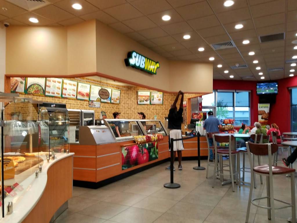 Subway Restaurants | restaurant | 3801 N Division St, Morris, IL 60450, USA | 8157050125 OR +1 815-705-0125