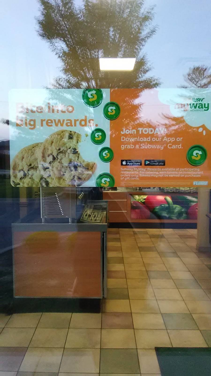 Subway | restaurant | 748 Eastern Blvd Suite 100 Eastern Commons SC, Clarksville, IN 47129, USA | 8122880734 OR +1 812-288-0734