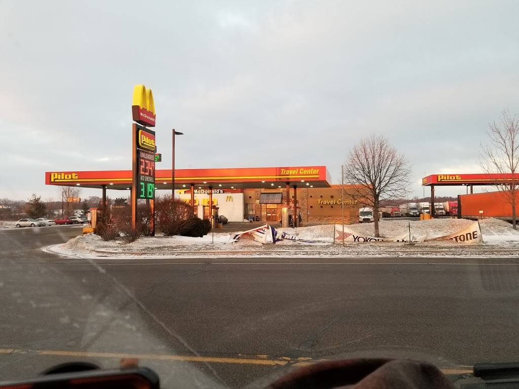 Pilot Travel Center | restaurant | 15901 11 Mile Rd, Battle Creek, MI 49014, USA | 2699689949 OR +1 269-968-9949