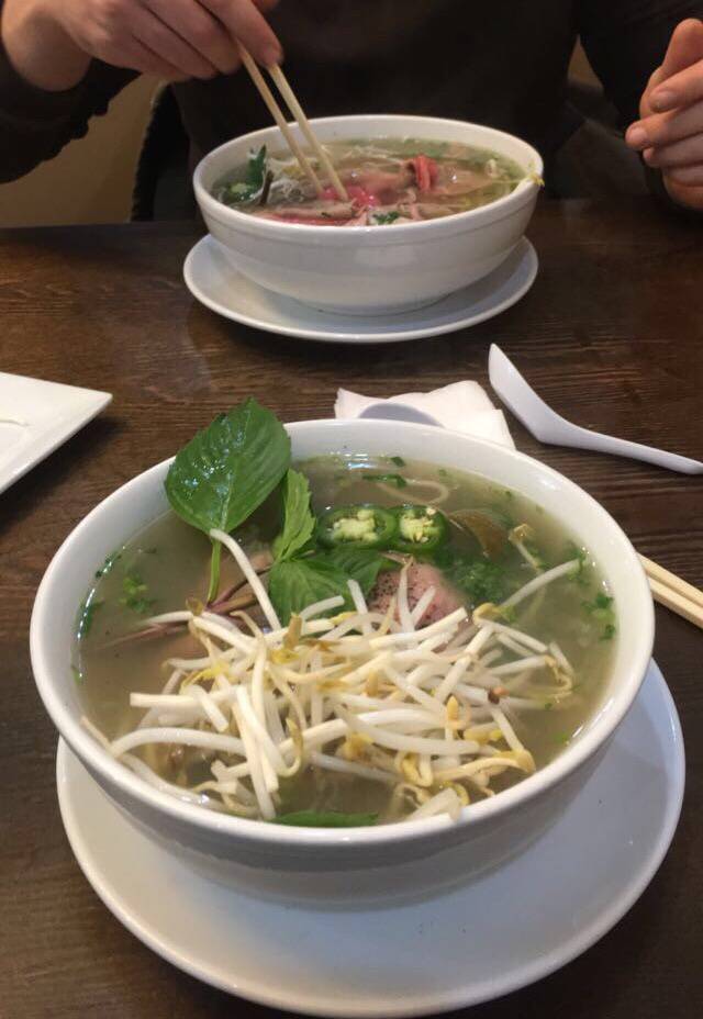 Phở House | restaurant | 1816 State Hill Rd, Wyomissing, PA 19610, USA | 6103733979 OR +1 610-373-3979