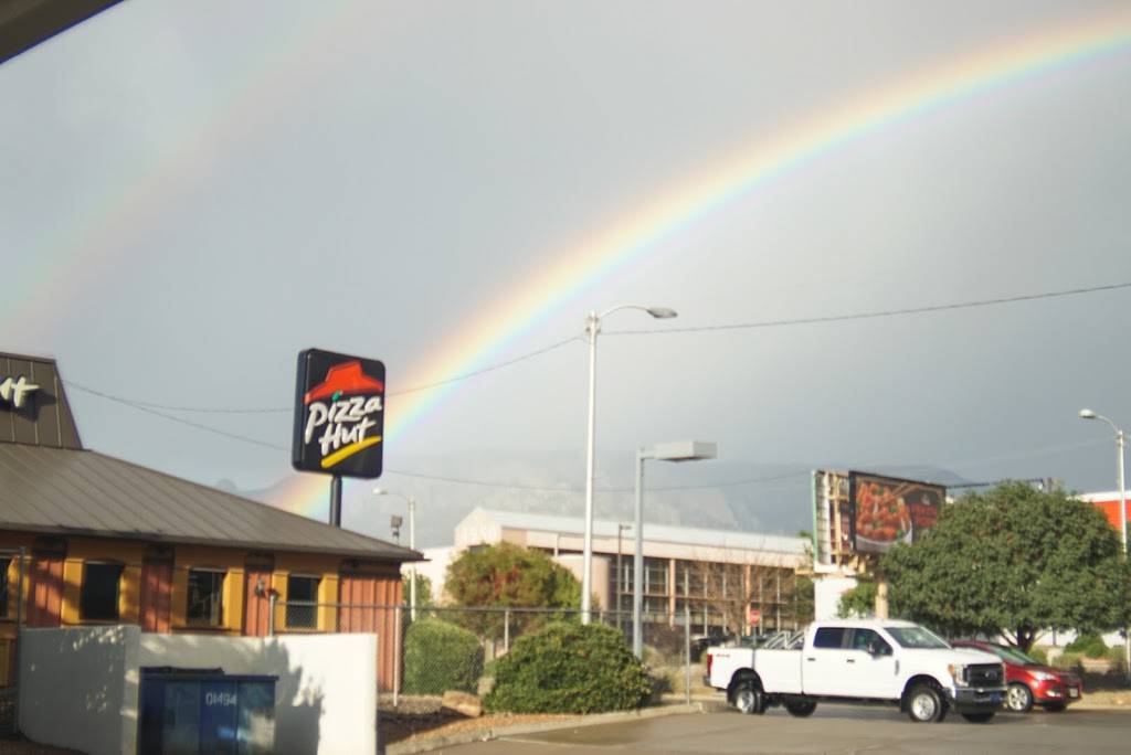Pizza Hut | meal delivery | 4400 Wyoming Blvd NE, Albuquerque, NM 87109, USA | 5052932500 OR +1 505-293-2500