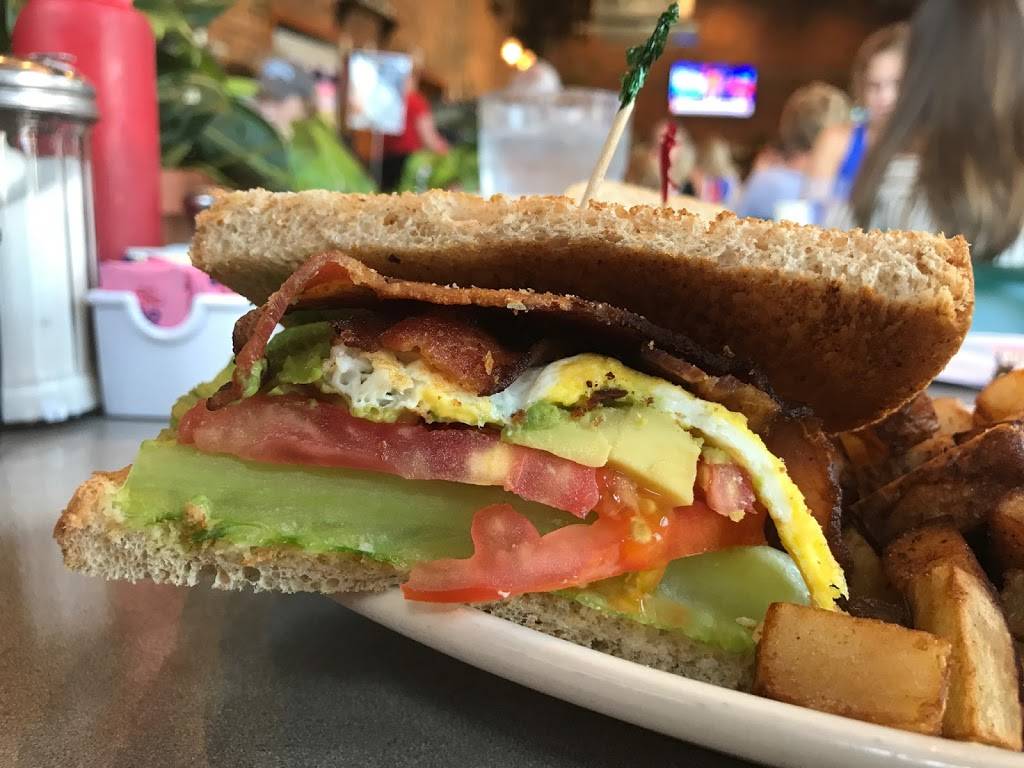 Elmos Diner | restaurant | 200 N Greensboro St, Carrboro, NC 27510, USA | 9199292909 OR +1 919-929-2909