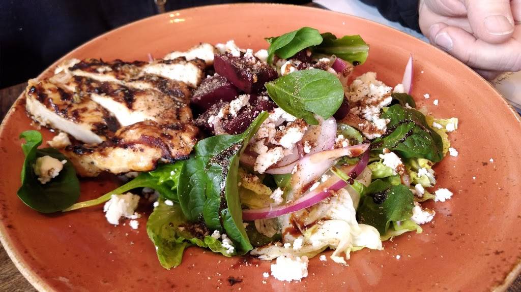 Kelseys Original Roadhouse | restaurant | 70 Quarry Edge Dr, Brampton, ON L6V 4K2, Canada | 9057961700 OR +1 905-796-1700