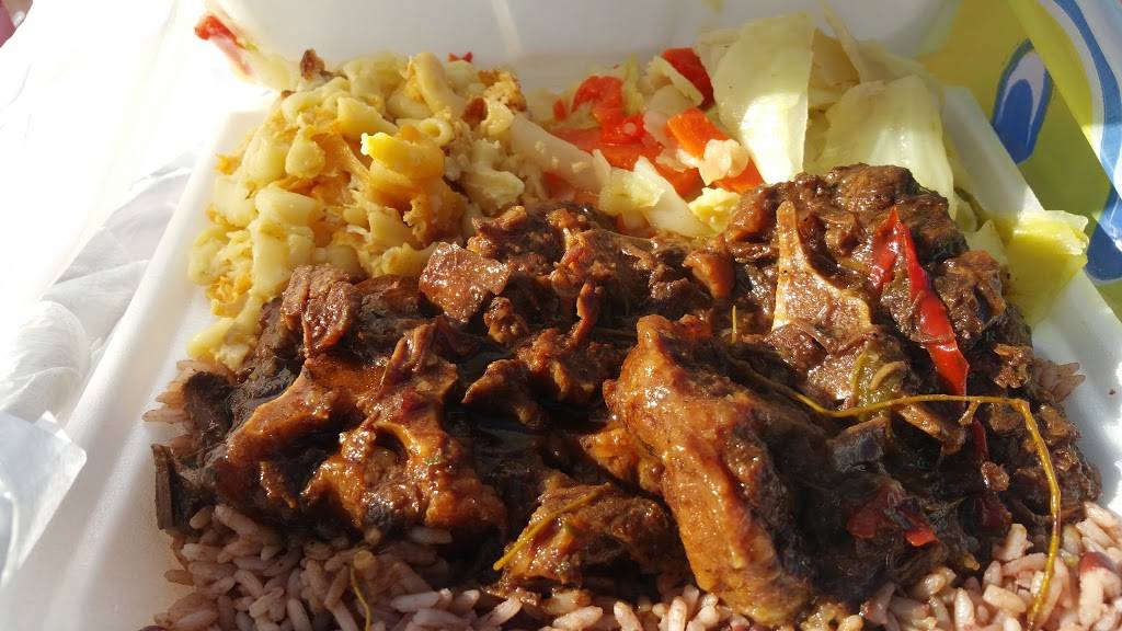 Island Jerk Hut | restaurant | 906 B St, Chesapeake, VA 23324, USA | 7574941502 OR +1 757-494-1502