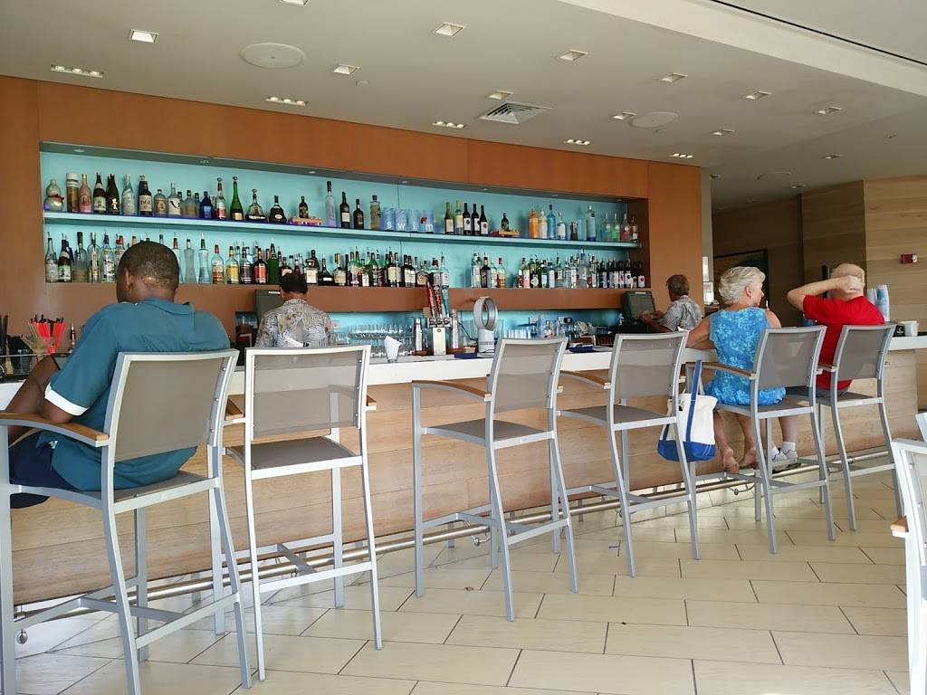 SWIM Poolside Dining in Waikiki | restaurant | 2424 Kalakaua Ave #315, Honolulu, HI 96815, USA | 8089231234 OR +1 808-923-1234