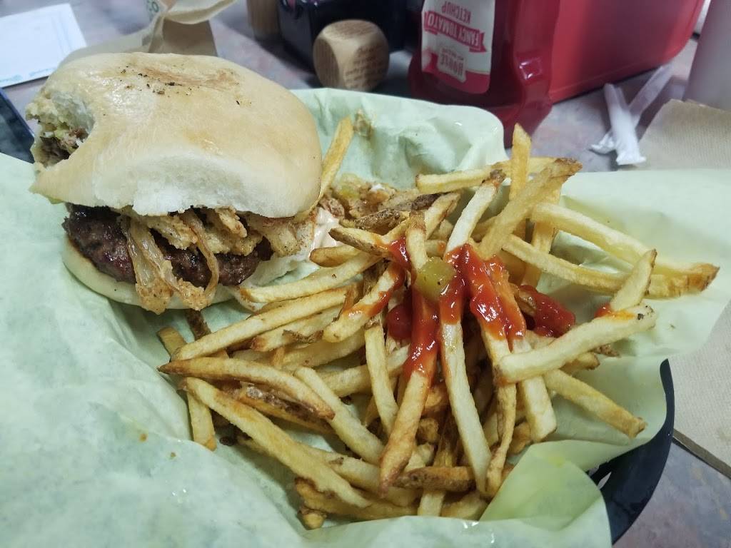 Maes Meat Market | restaurant | 201 Terri St, Eastland, TX 76448, USA | 2546292800 OR +1 254-629-2800