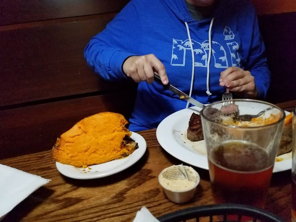 The Original Roadhouse | restaurant | 10499 Main St, New Middletown, OH 44442, USA | 3305429850 OR +1 330-542-9850