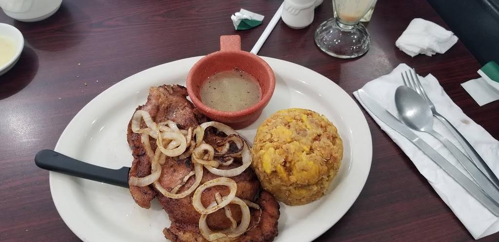 El Toro Restaurant | restaurant | 11 Gateway Blvd S Suite#7, Savannah, GA 31419, USA | 9123088379 OR +1 912-308-8379