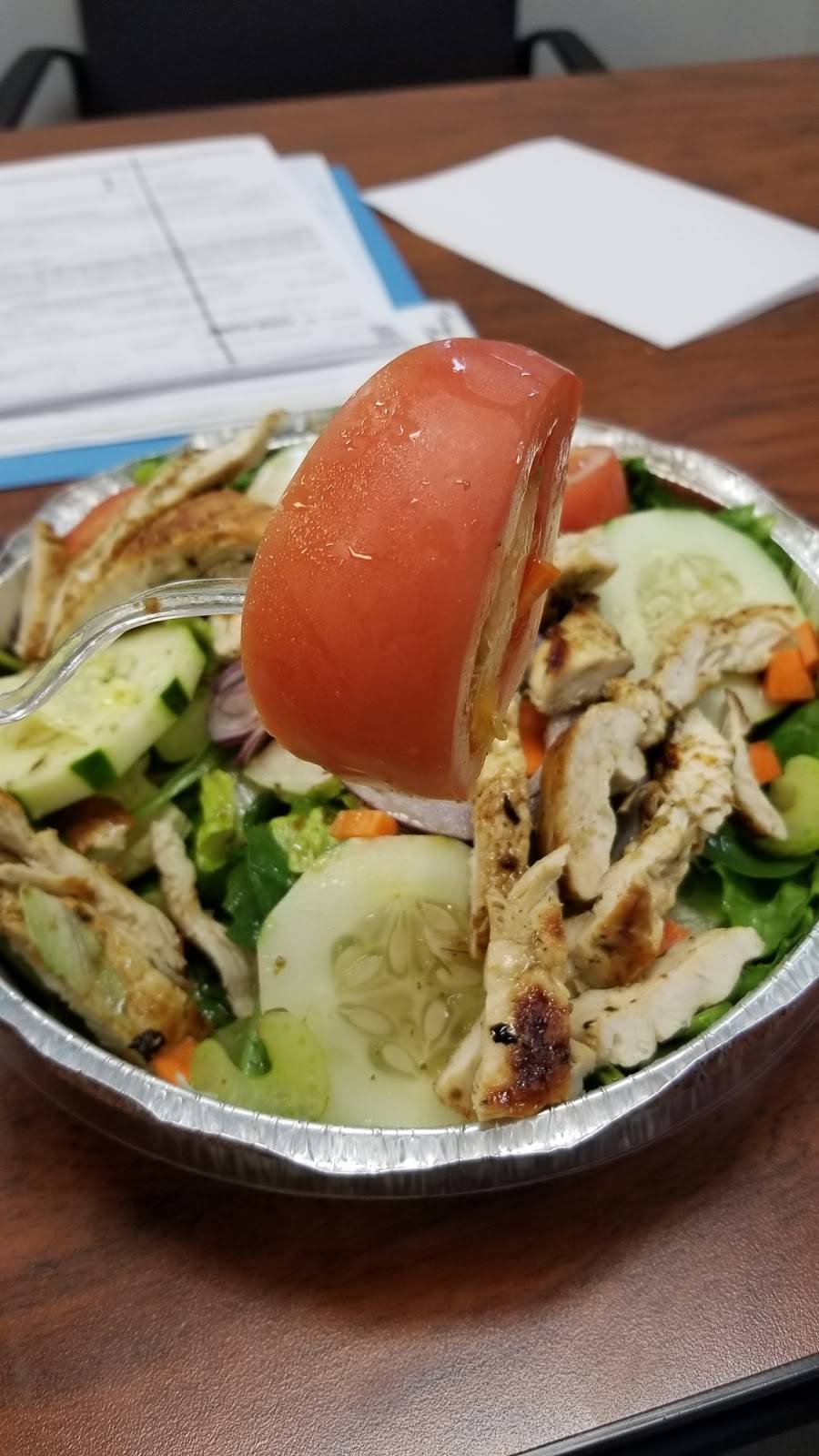 Golden Crust Pizza and Tap | restaurant | 4620 N Kedzie Ave, Chicago, IL 60625, USA | 7735395385 OR +1 773-539-5385