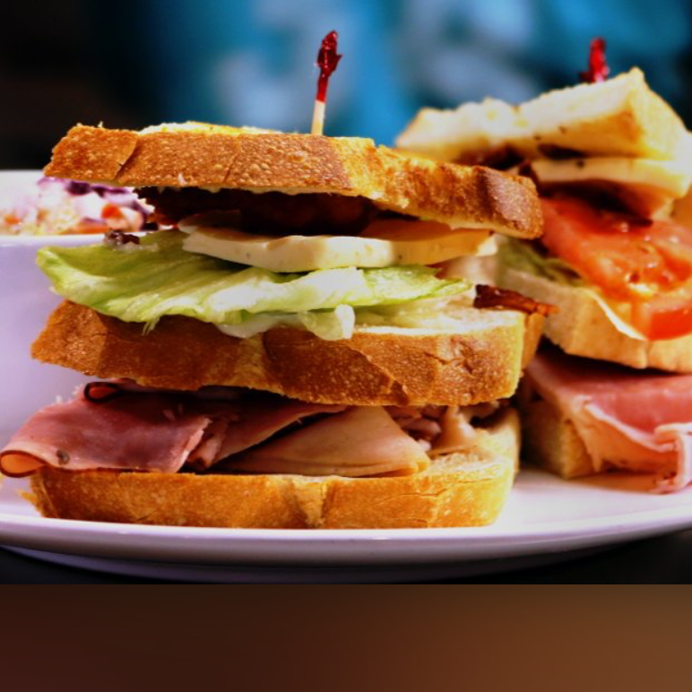 Vinny & Rosies | restaurant | 603 Main St, Suisun City, CA 94585, USA | 7078035404 OR +1 707-803-5404