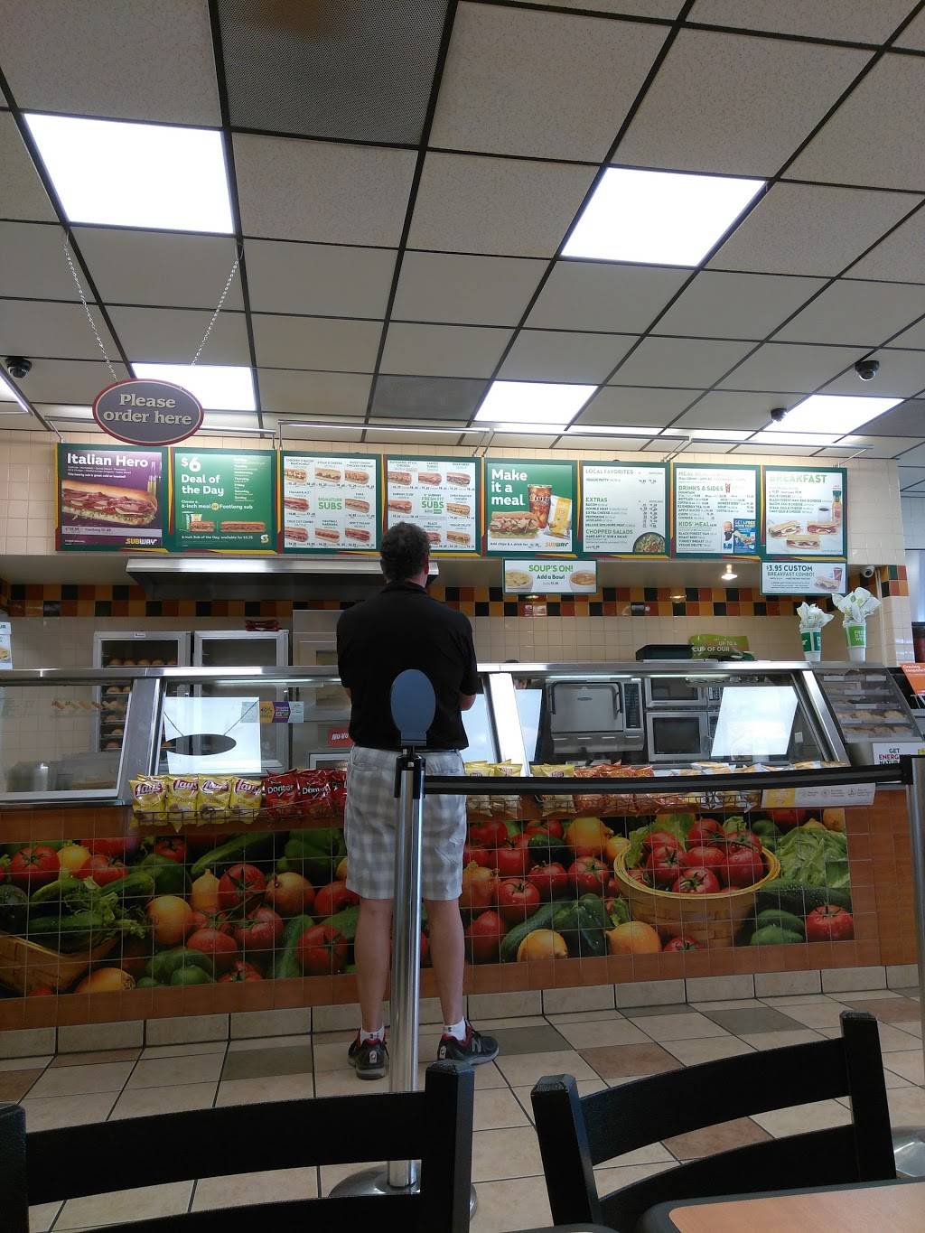 Subway | restaurant | 74499 CA-111, Palm Desert, CA 92260, USA | 7603467965 OR +1 760-346-7965