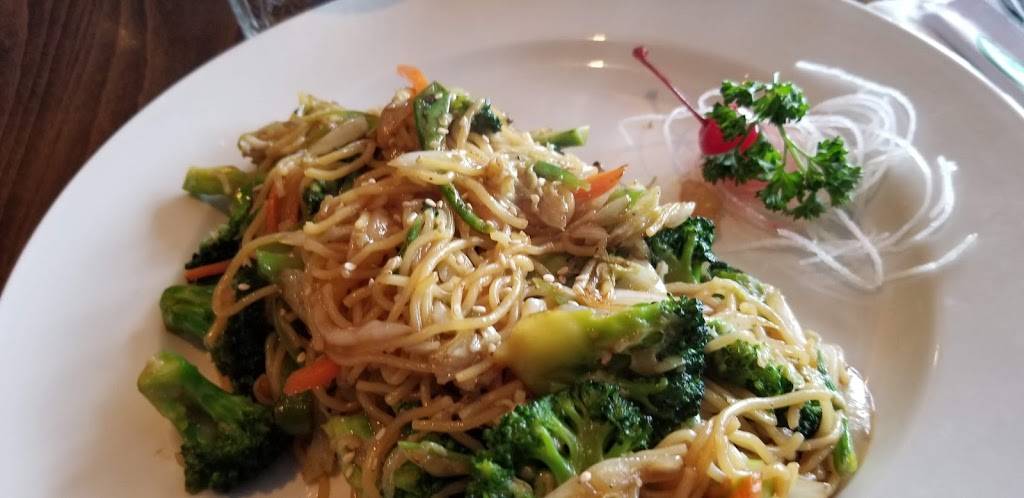 Ichiban Japanese Restaurant | restaurant | # 1054, 3019, 3701 McKinley Pkwy, Buffalo, NY 14219, USA | 7168281881 OR +1 716-828-1881