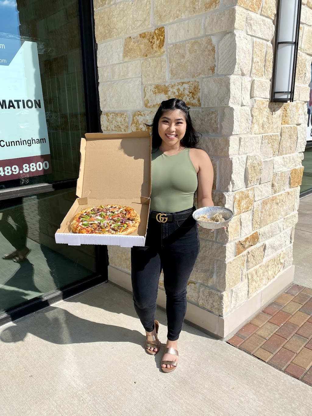 Twisted Pizza | restaurant | 11131 Harlem Rd Suite 150, Richmond, TX 77406, USA | 8325000023 OR +1 832-500-0023