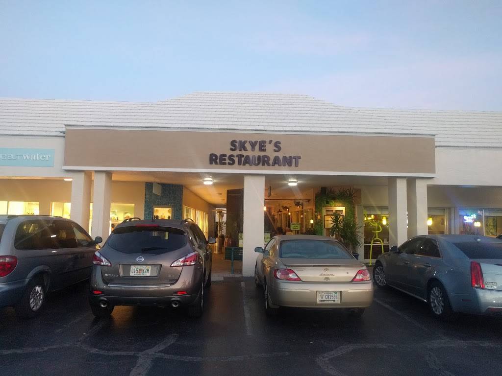Skyes Restaurant | restaurant | 7205 Estero Blvd #710, Fort Myers Beach, FL 33931, USA | 2394637707 OR +1 239-463-7707