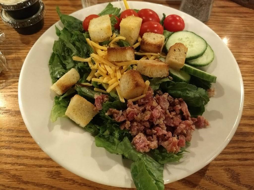 Cracker Barrel Old Country Store | restaurant | 105 W Leffel Ln, Springfield, OH 45506, USA | 9373258221 OR +1 937-325-8221