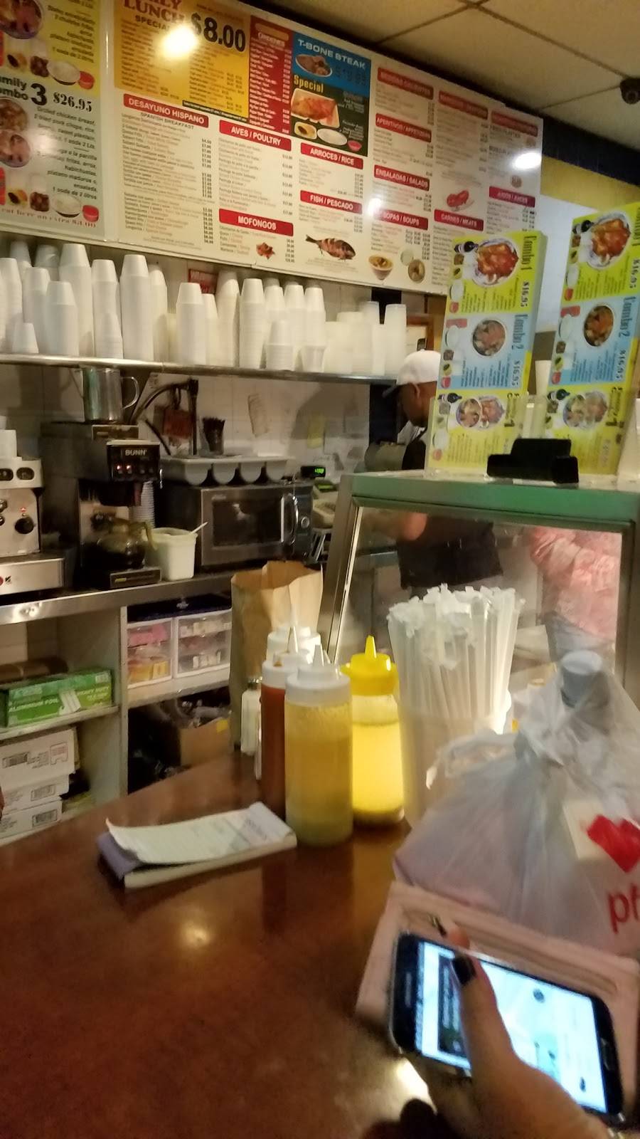 El Viejo Gran Caffè | restaurant | 498 E 138th St, Bronx, NY 10454, USA | 7189933932 OR +1 718-993-3932