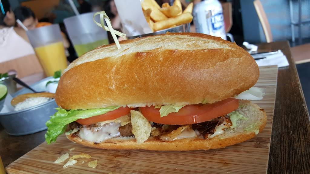 Andes Cafe | restaurant | 2311 Canal St #104, Houston, TX 77003, USA | 8326590063 OR +1 832-659-0063