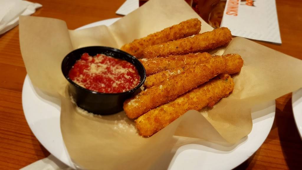 Hooters | restaurant | 7200 Houston Rd, Florence, KY 41042, USA | 8596472848 OR +1 859-647-2848