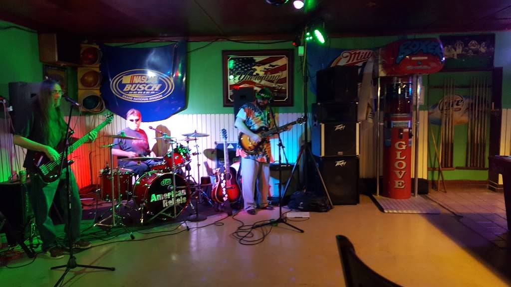 The Bronze Bell Bar & Grill | restaurant | 2580 OH-28, Pleasant Plain, OH 45162, USA | 5134566330 OR +1 513-456-6330