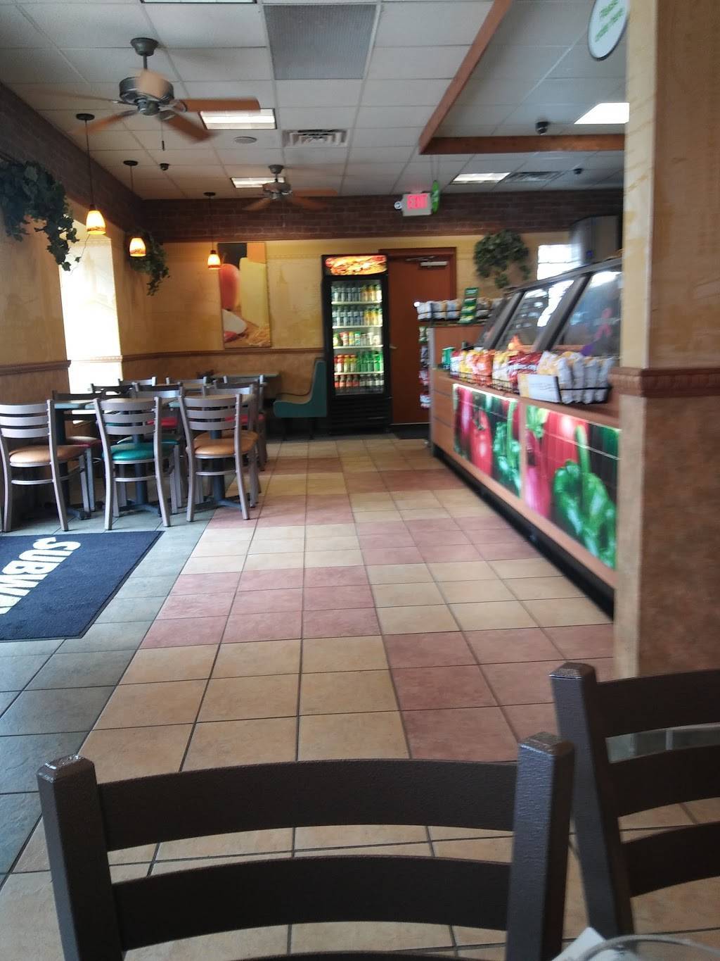 Subway | restaurant | 200 W Westwood Ave, High Point, NC 27262, USA | 3368837441 OR +1 336-883-7441